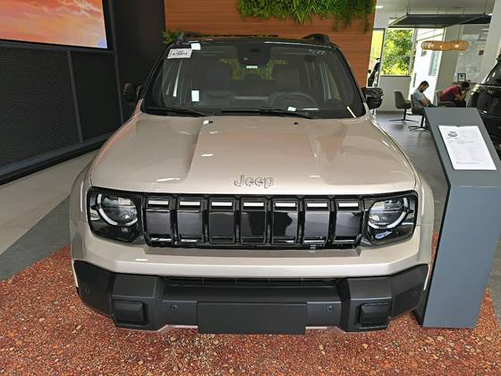JEEP RENEGADE 1.3 T270 TURBO MHEV SAHARA AT6 JEEP RENEGADE 1.3 T270 TURBO MHEV SAHARA AT6